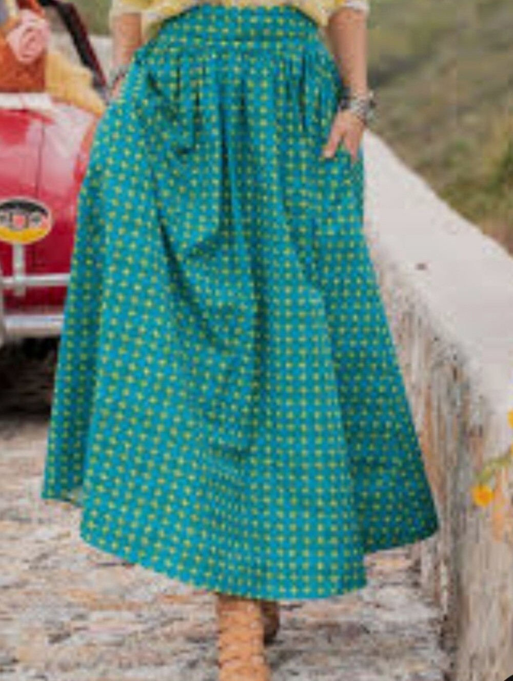 Sundance Wild Impressions Green Blue Dot Print Maxi Skirt Women's Size Medium